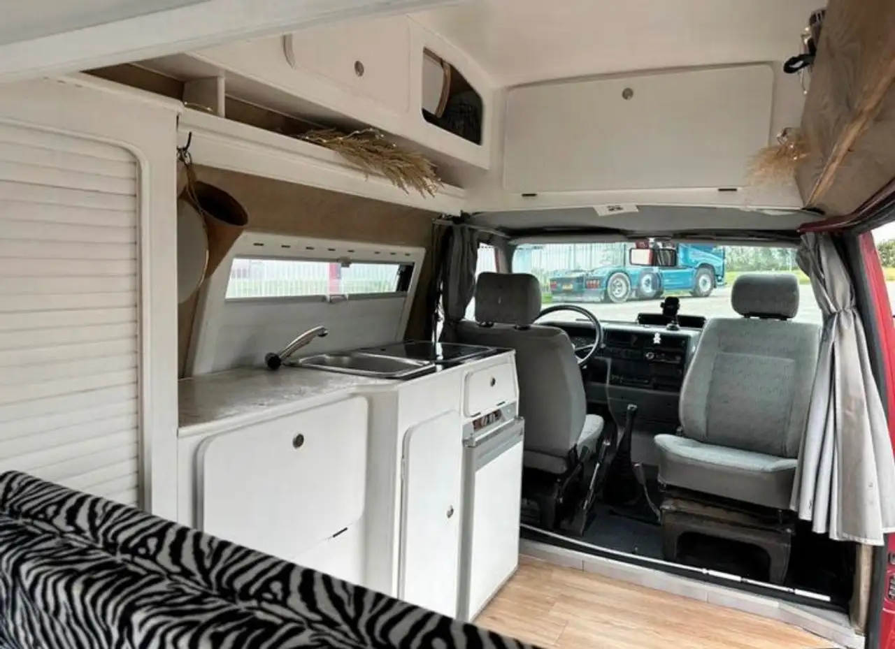 Volkswagen Transporter T4 Buscamper APK 4-2028, foto 10