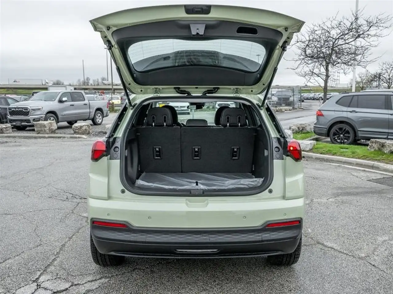 Chevrolet Bolt снимка Chevrolet Bolt
