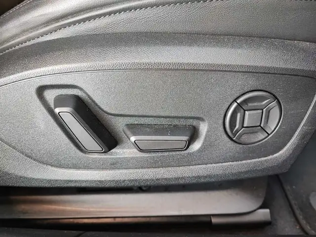 Audi A6 view 23