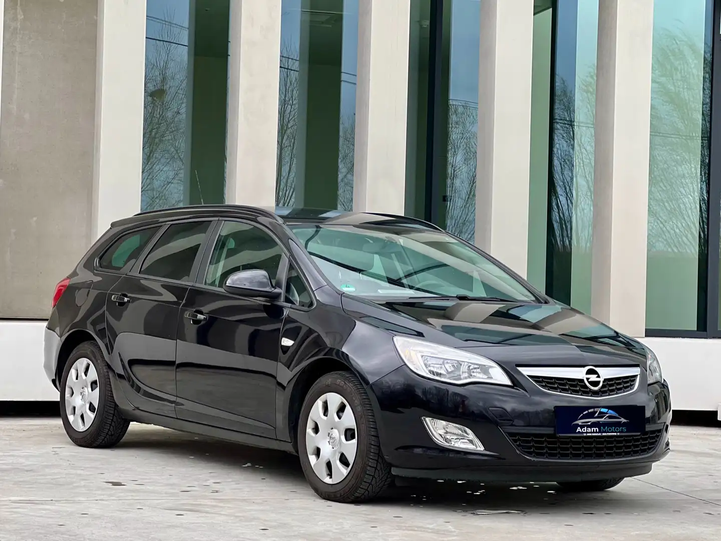 Opel Astra 1.6 Benzine 2011. / 139000km prrfect staat Noir - 2