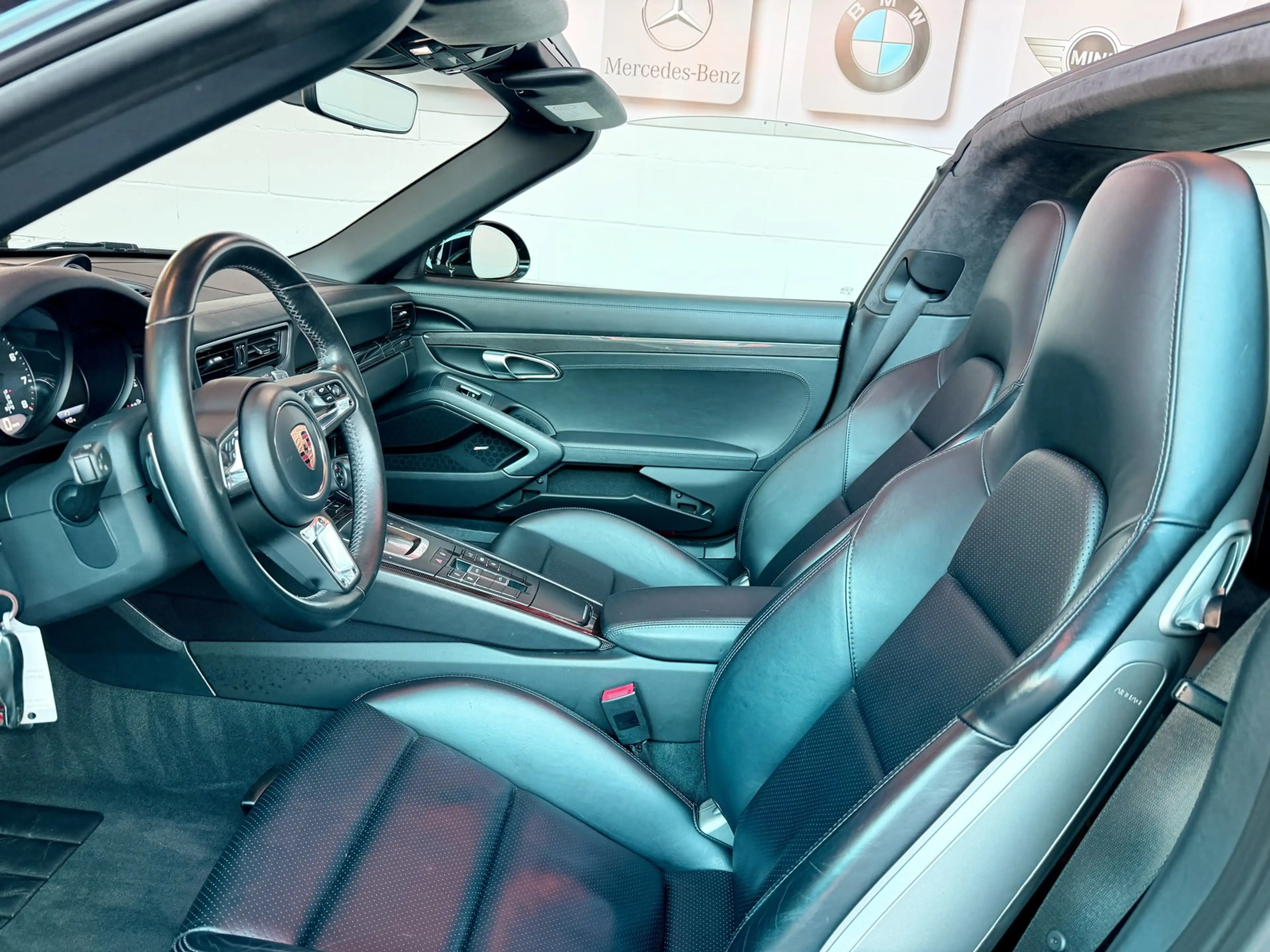 Porsche 911 991.2 Targa 4 GTS *Approved 01/27*1Hd*Carbon — photo 11