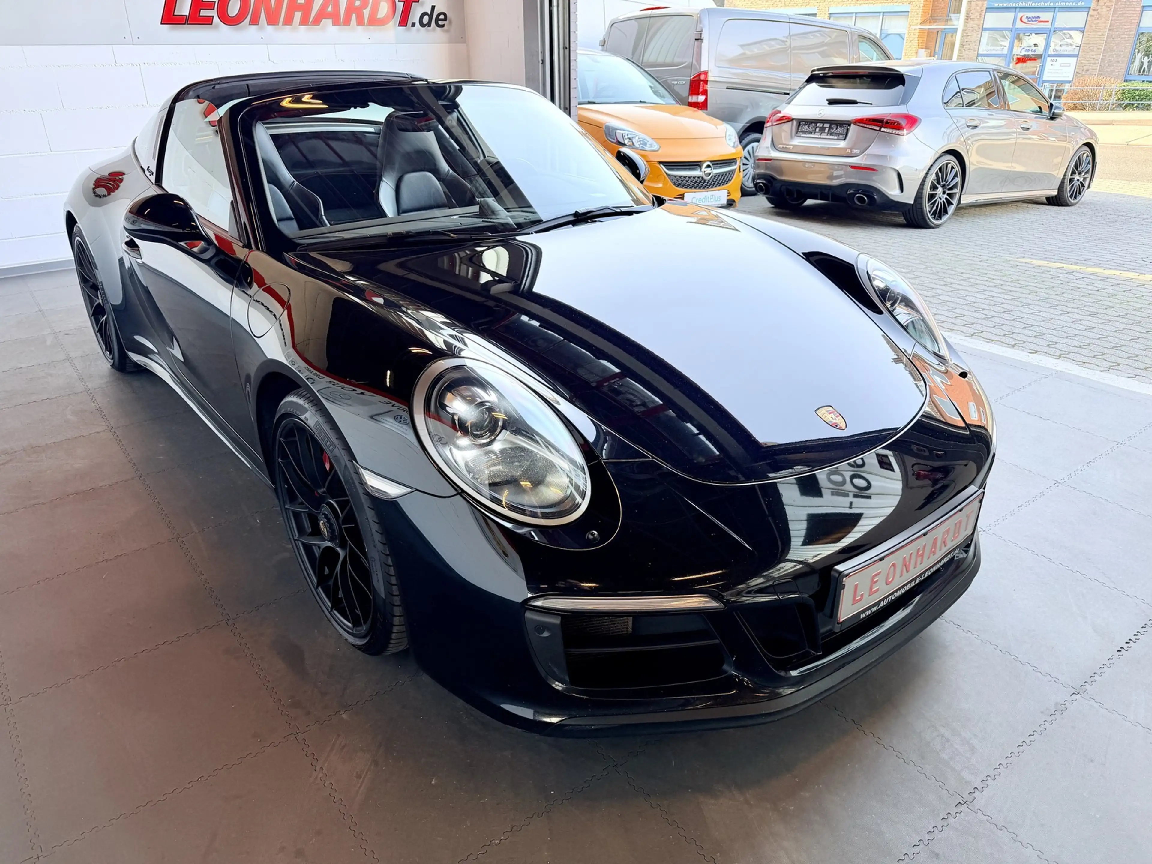 Porsche 911 991.2 Targa 4 GTS *Approved 01/27*1Hd*Carbon — photo 5