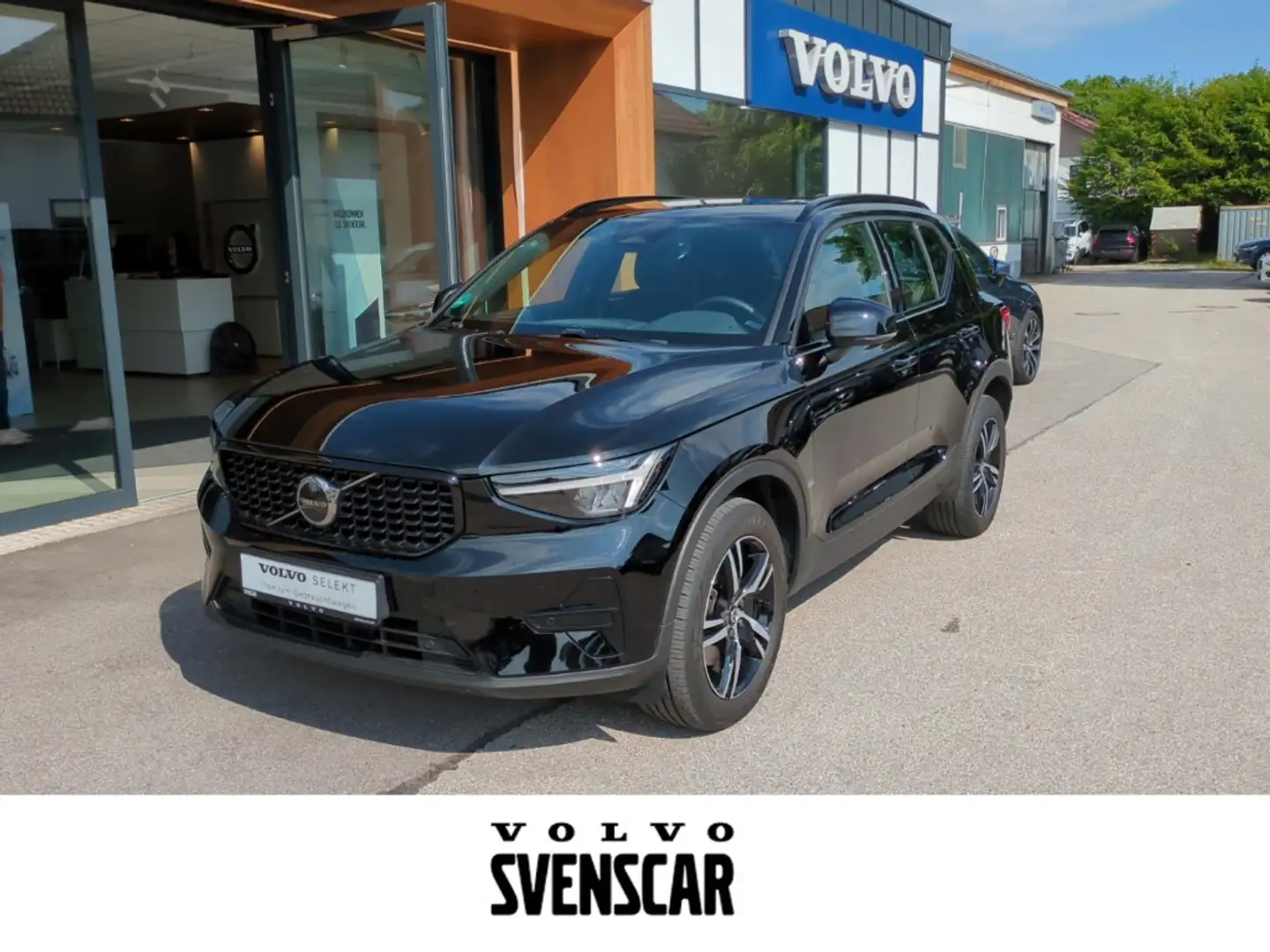 Volvo XC40 Plus Dark 2WD B3 EU6d AHK Digitales Cockpit Memory Schwarz - 1