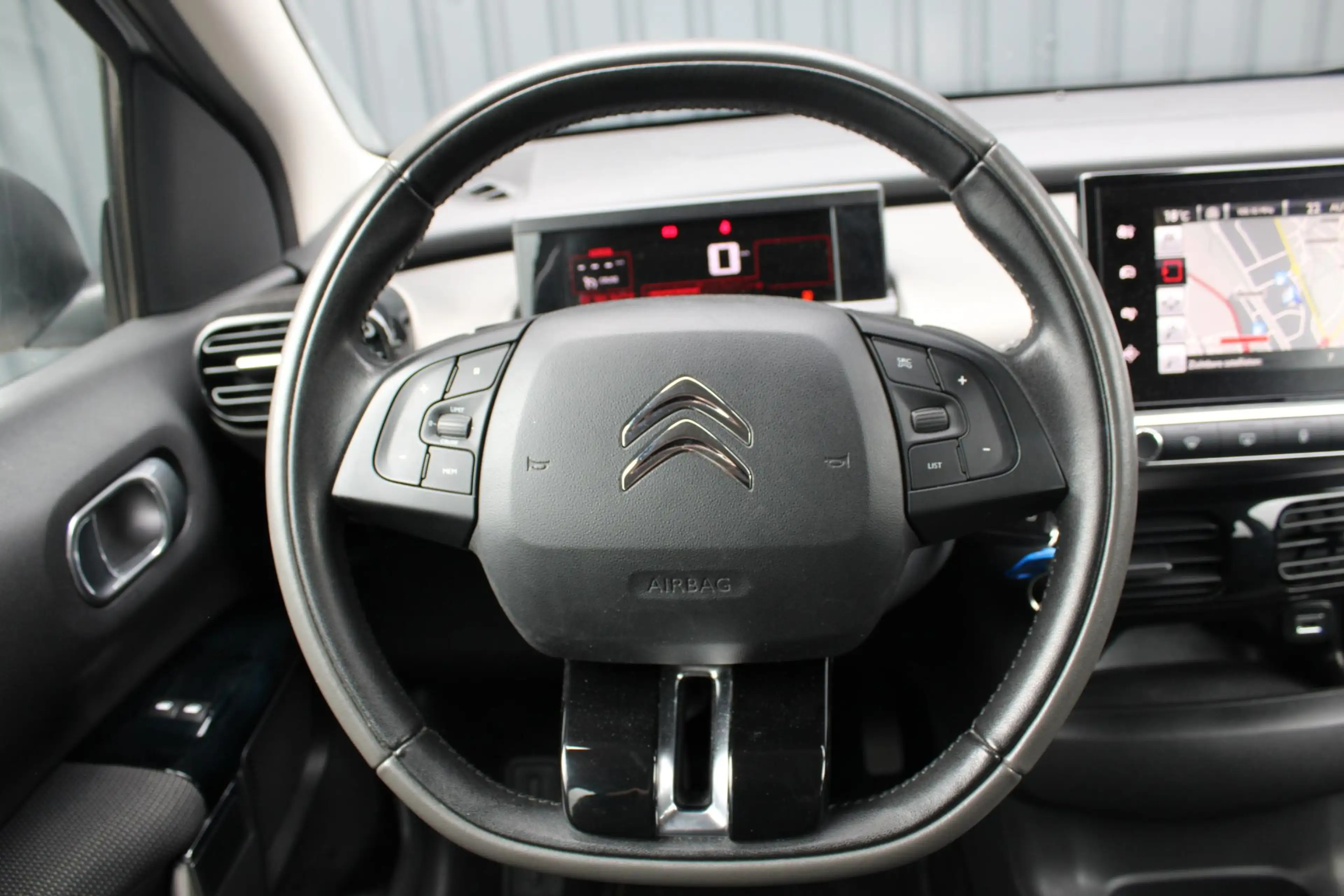 Citroen C4 Cactus 1.2 PureTech Business | Navigatie | Parkeersensore — photo 10