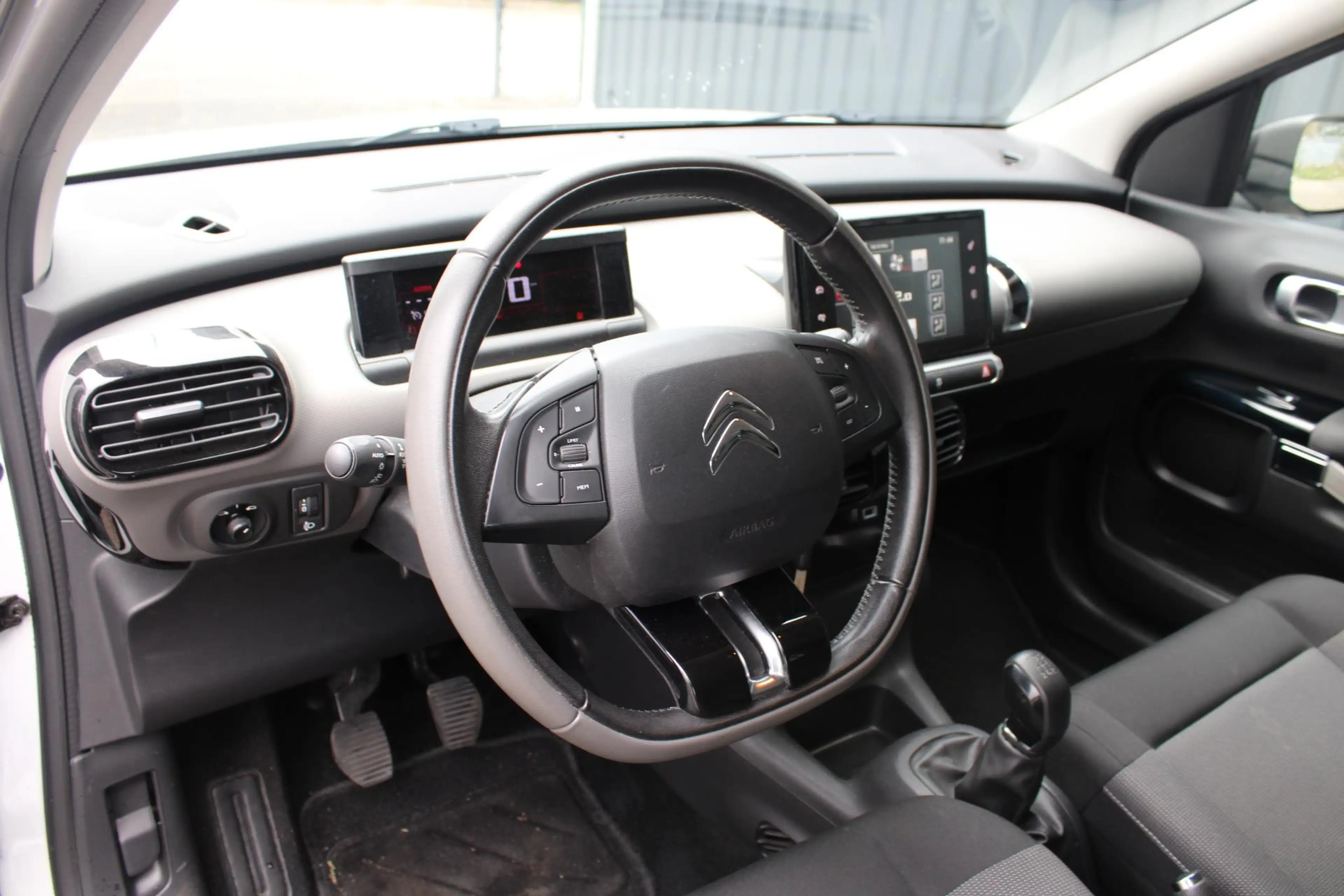 Citroen C4 Cactus 1.2 PureTech Business | Navigatie | Parkeersensore — photo 12