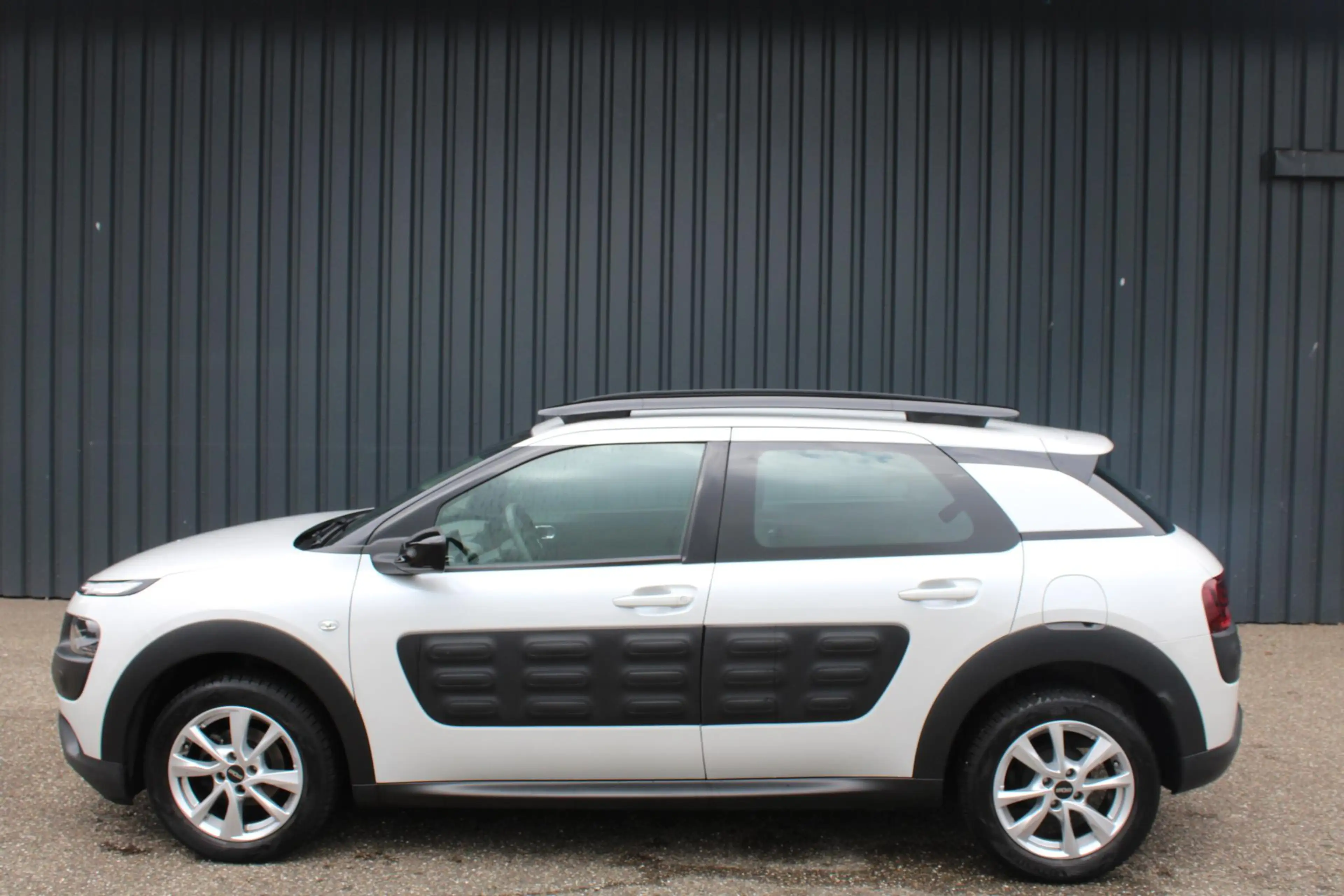 Citroen C4 Cactus 1.2 PureTech Business | Navigatie | Parkeersensore — photo 3