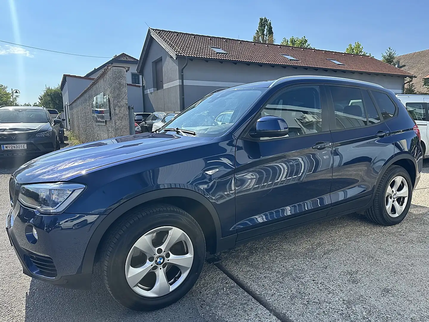 BMW X3 xDrive 20d Österreich-Paket Aut. Blau - 2