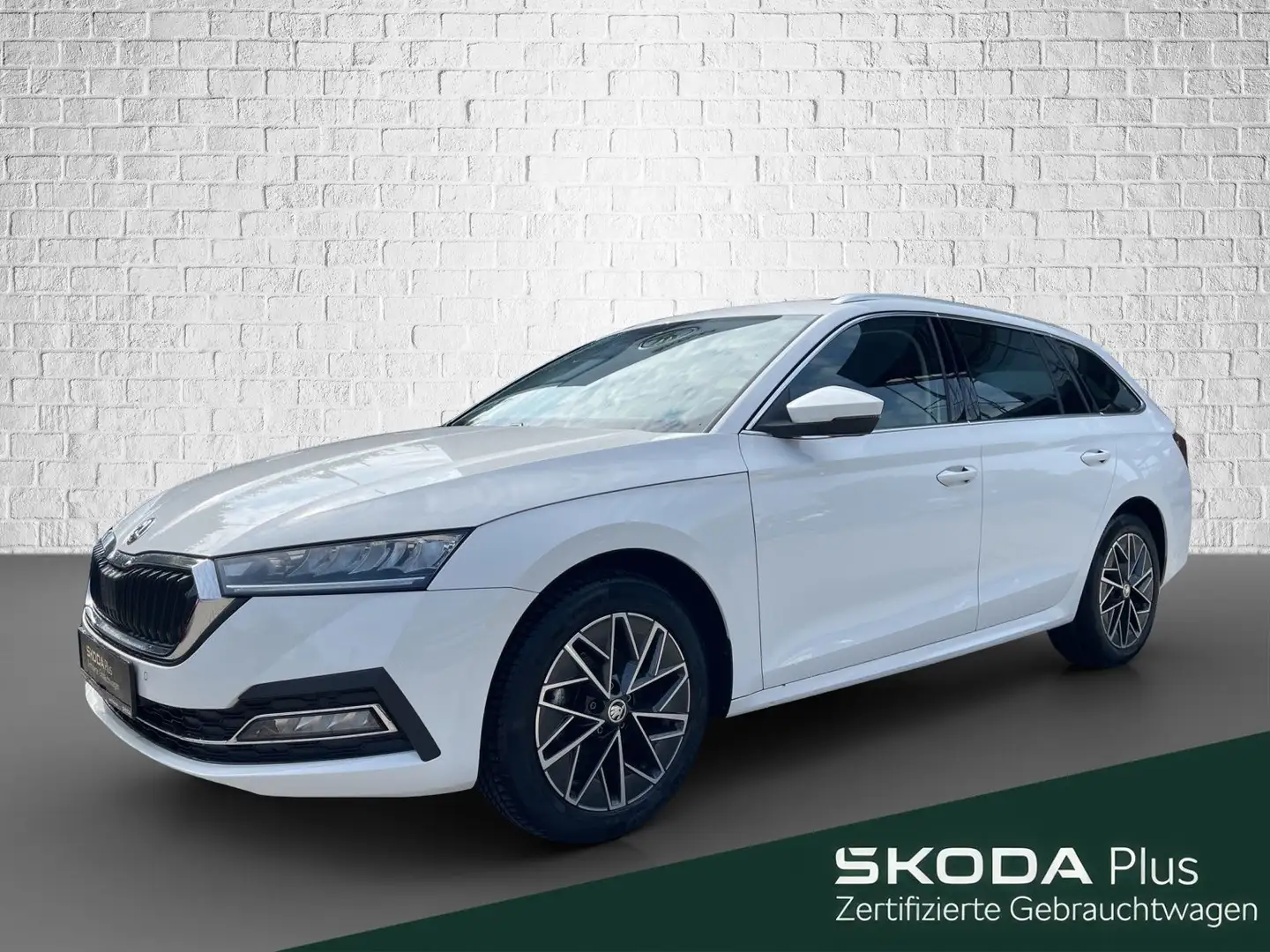 Skoda Octavia Combi 2.0 DSG - Style ACC DCC RFK Memory Weiß - 1