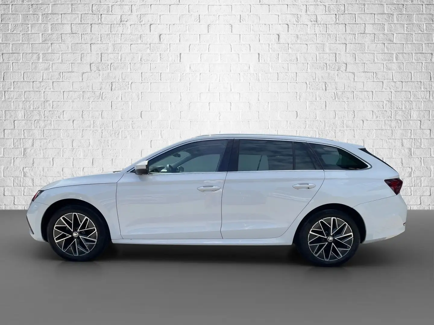 Skoda Octavia Combi 2.0 DSG - Style ACC DCC RFK Memory Weiß - 2