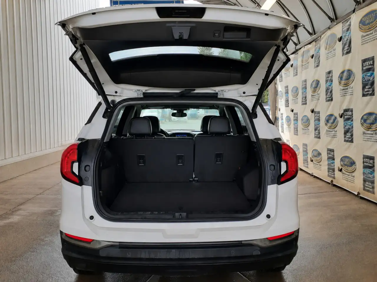 GMC Terrain снимка GMC Terrain