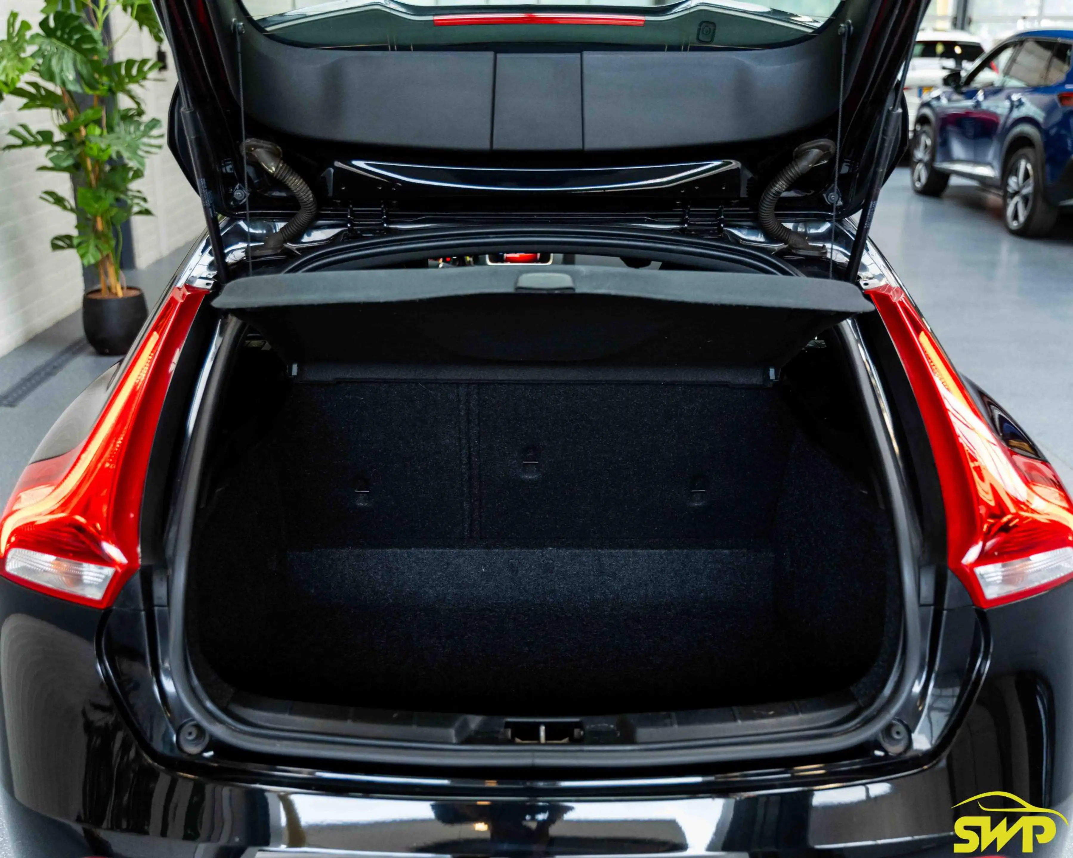 Volvo V40 2.0 T4 Business Sport | Navi | Automaat | 2.0 moto — photo 19