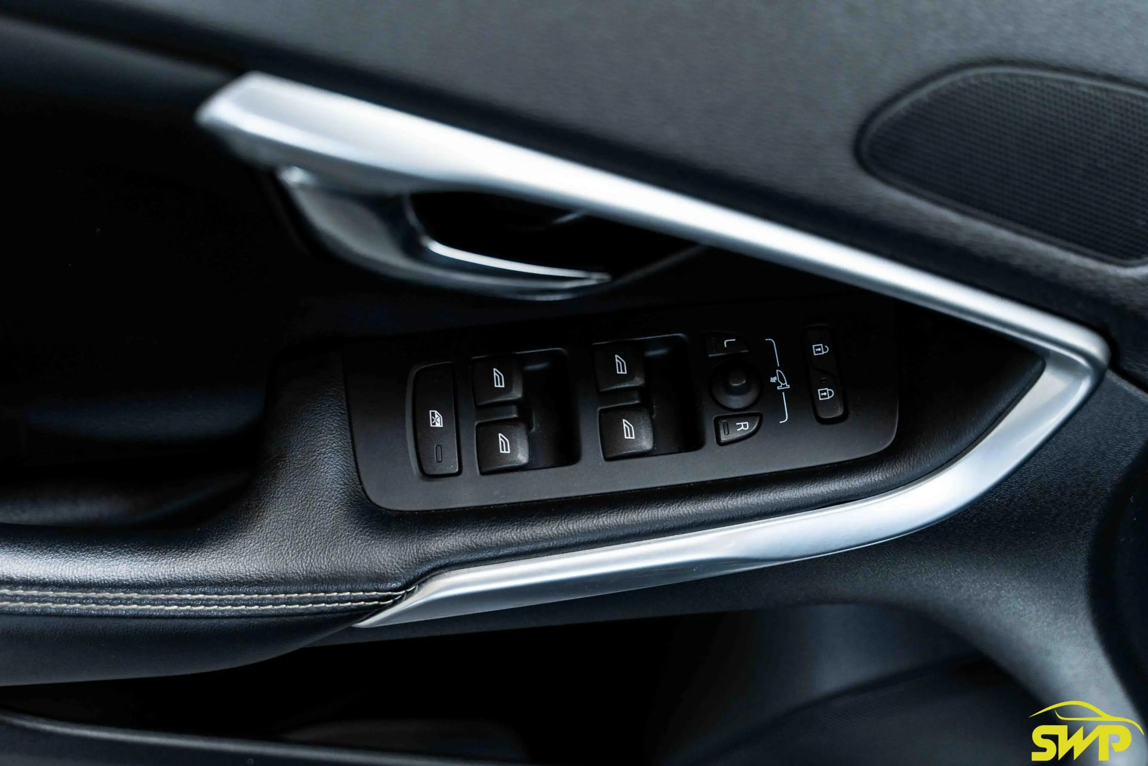 Volvo V40 2.0 T4 Business Sport | Navi | Automaat | 2.0 moto — photo 10