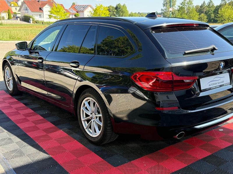 BMW 530 d LUXURY LINE*PANO*KAM*HEAD UP* — photo 12
