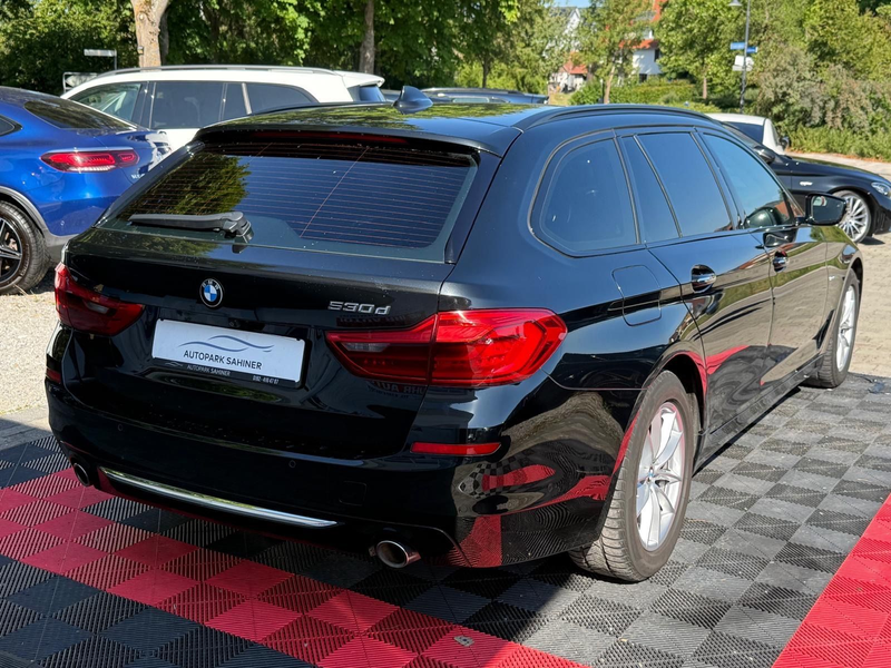 BMW 530 d LUXURY LINE*PANO*KAM*HEAD UP* — photo 10