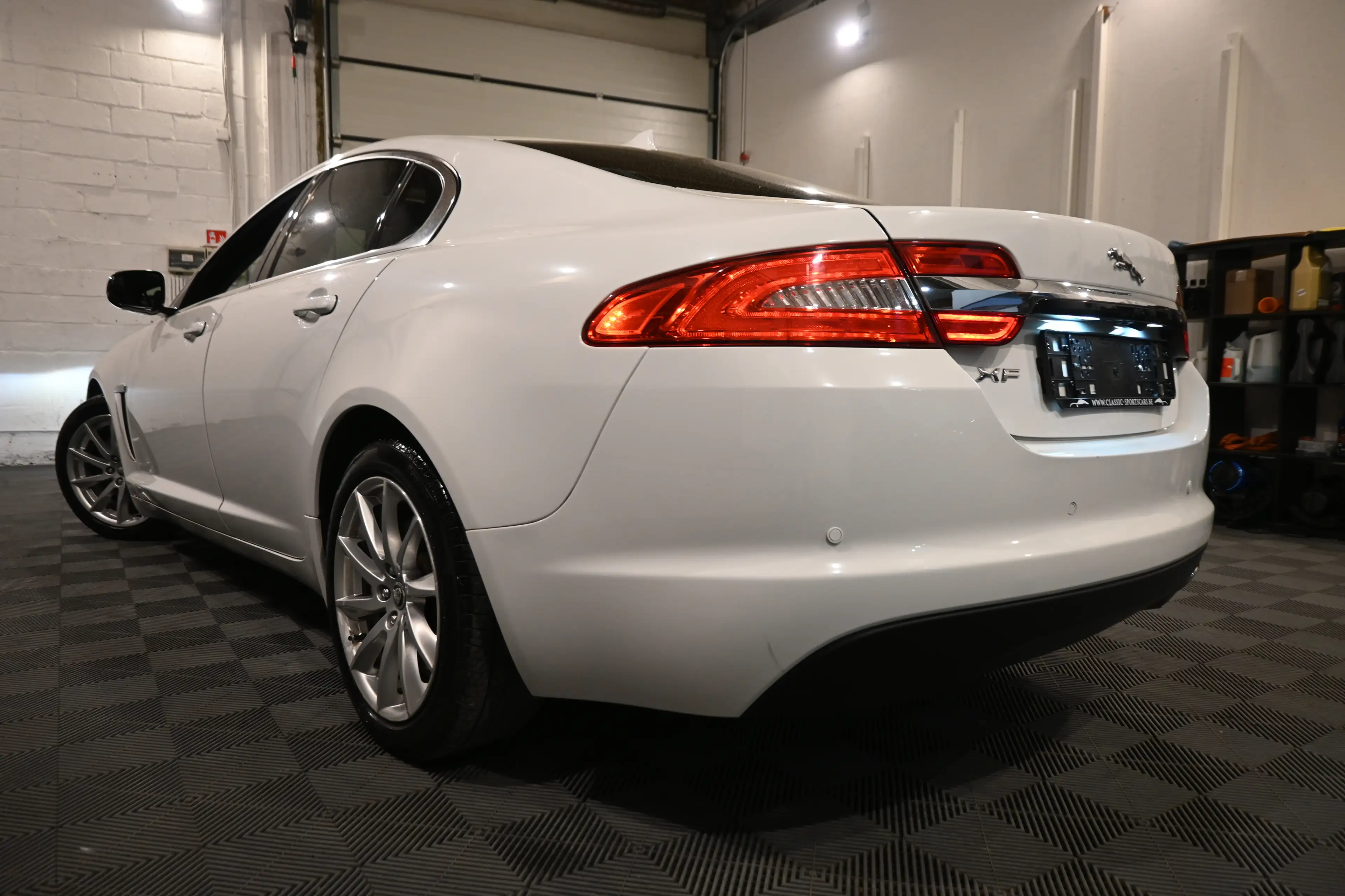 Jaguar XF XF 2.2 D PACK SPORT FACELIFT  / TOIT OUVRANT / CAMERA / XENON / FULL OPTIONS !! — photo 6