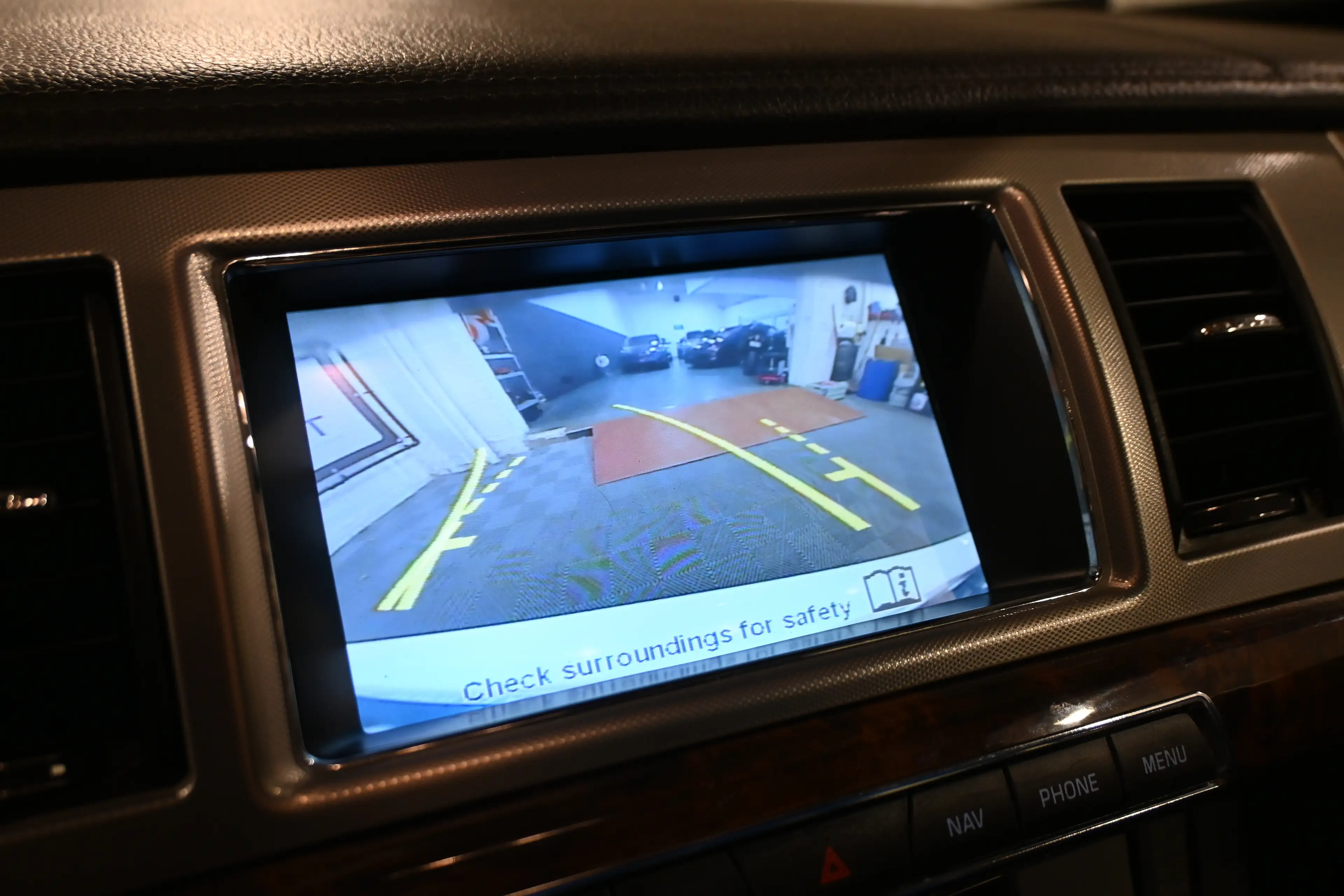 Jaguar XF XF 2.2 D PACK SPORT FACELIFT  / TOIT OUVRANT / CAMERA / XENON / FULL OPTIONS !! — photo 15