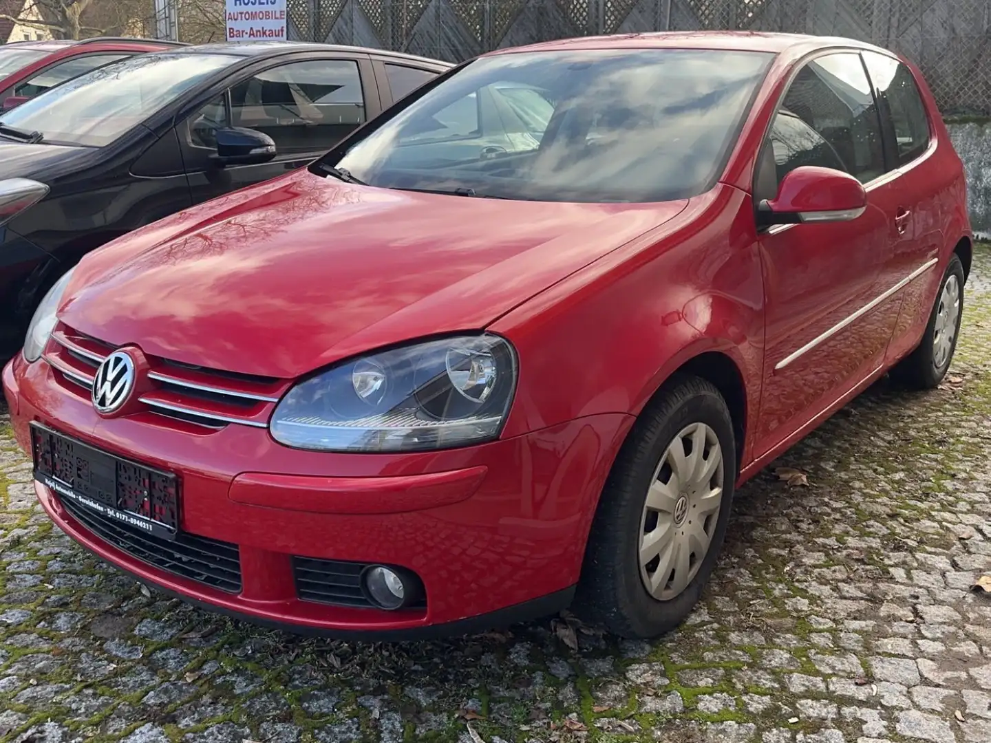 Volkswagen Golf Edition Rot - 1