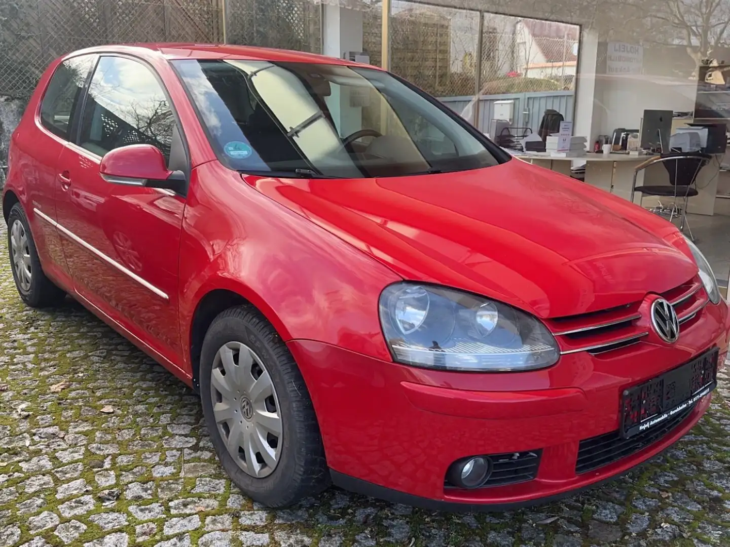 Volkswagen Golf Edition Rot - 2
