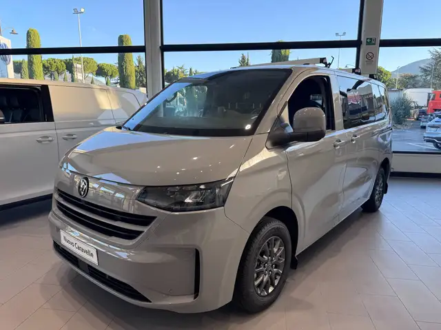 Volkswagen Transporter Kombi Autocarro L1 2.0 TDI 150 CV – Cambio manuale