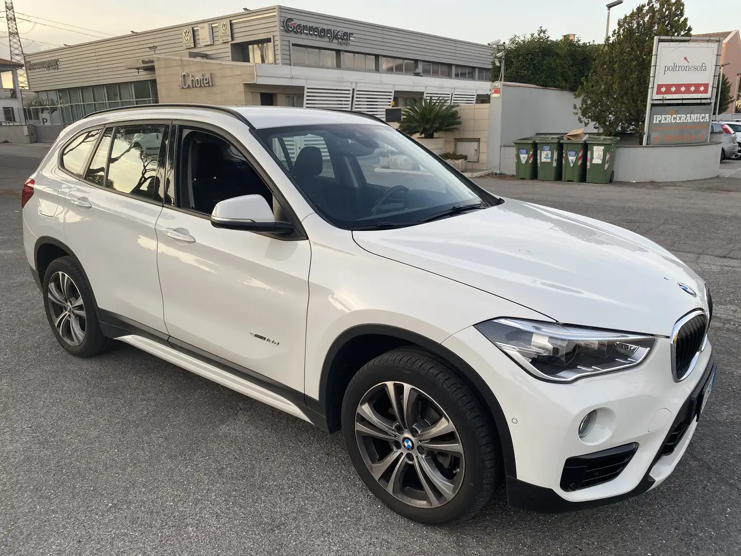 BMW X1 sdrive18d Msport Alb - 1
