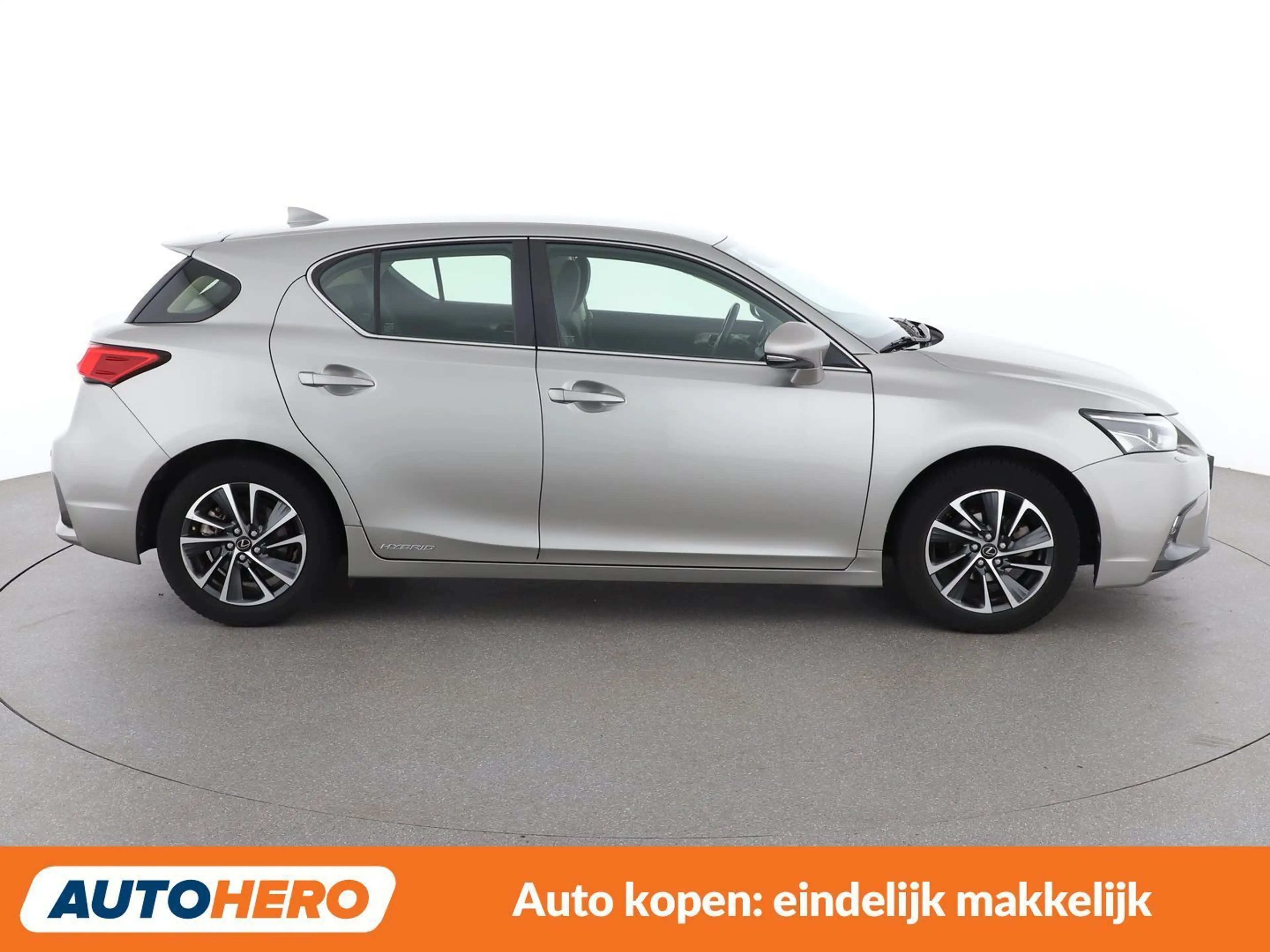 Lexus CT 200h CT 200h Pack — photo 7