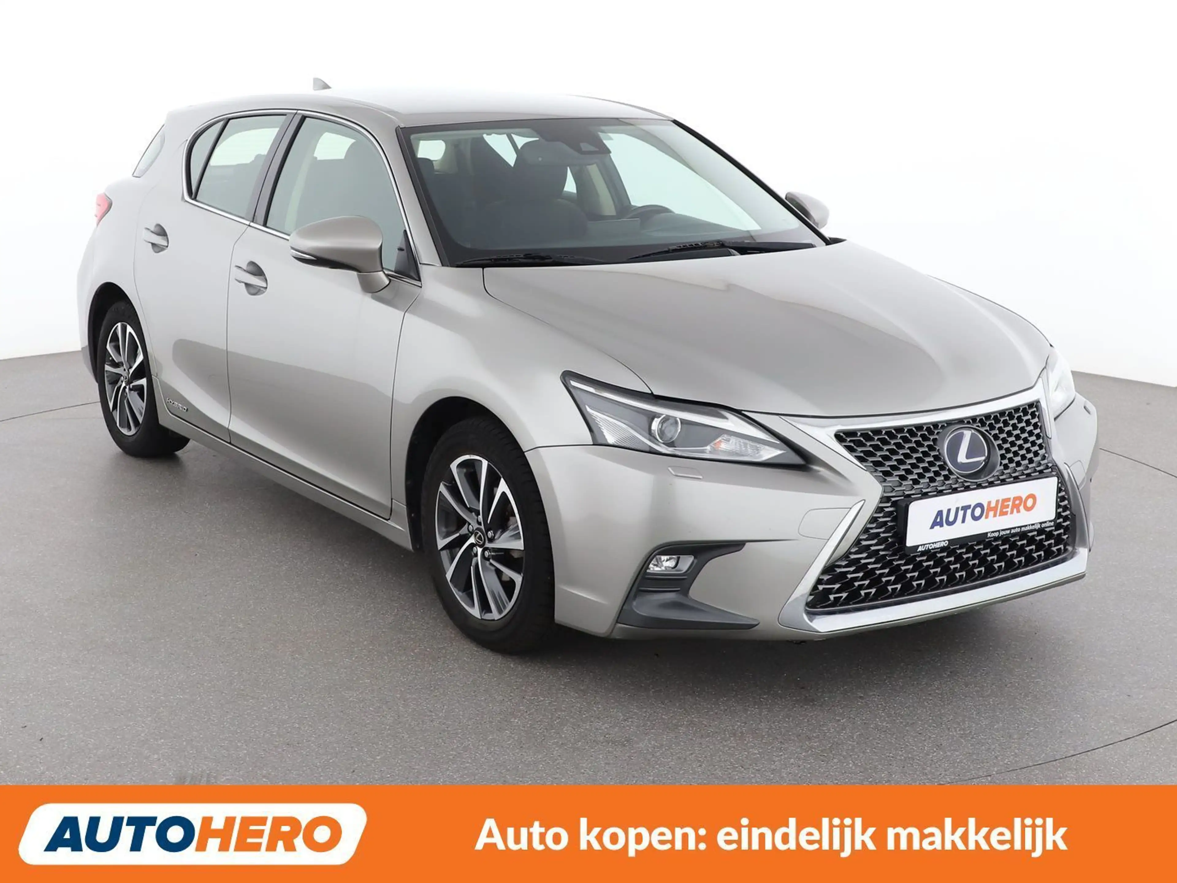 Lexus CT 200h CT 200h Pack — photo 8