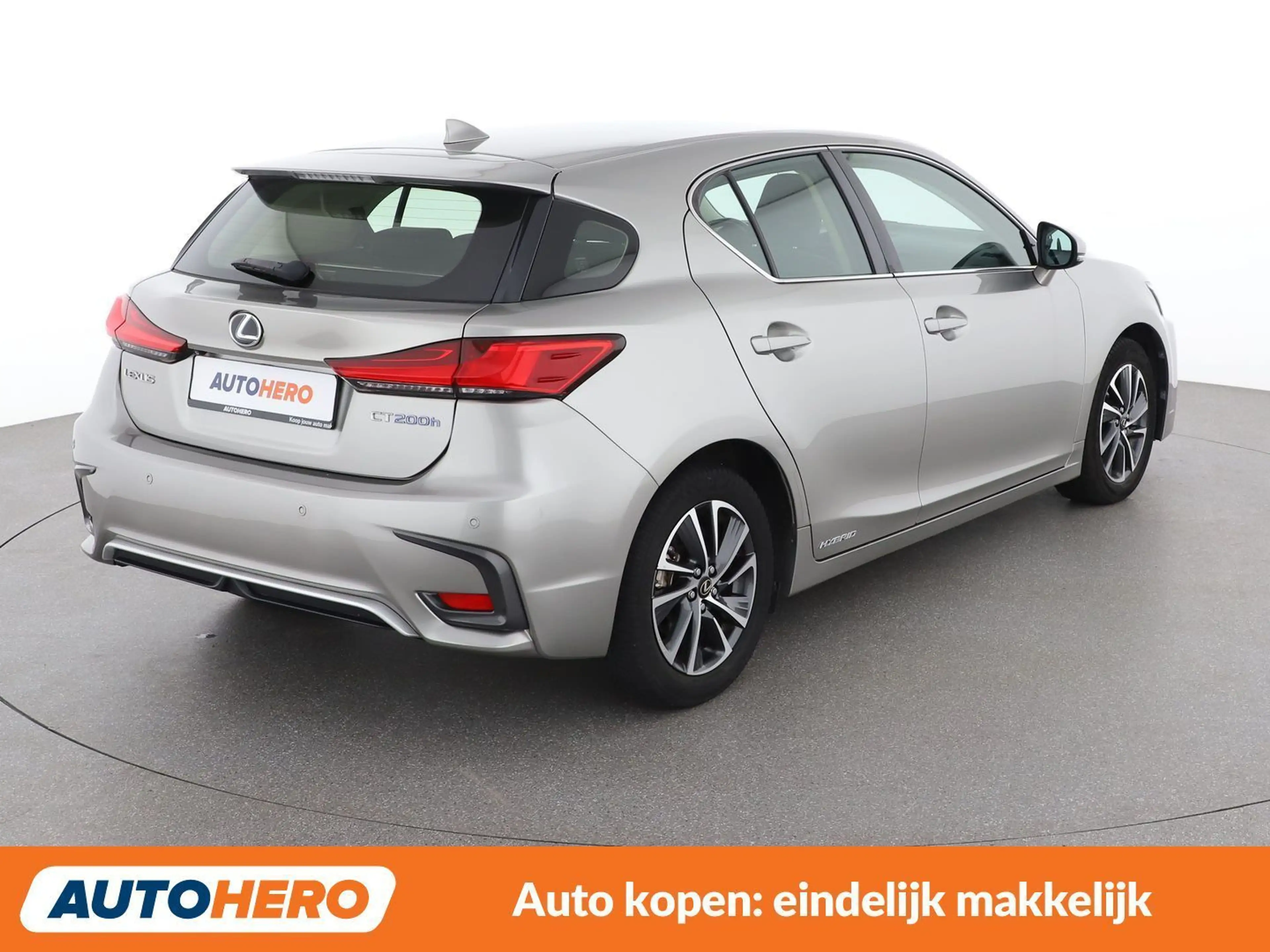 Lexus CT 200h CT 200h Pack — photo 6