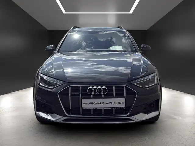 Audi A4 view 8
