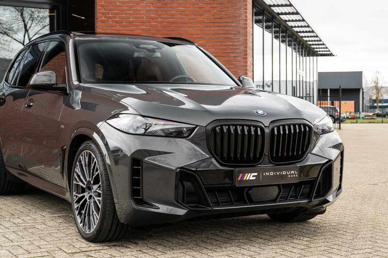BMW X5 xDrive50e M-Sport Pro Pano Carbon H/K 22'' — photo 8