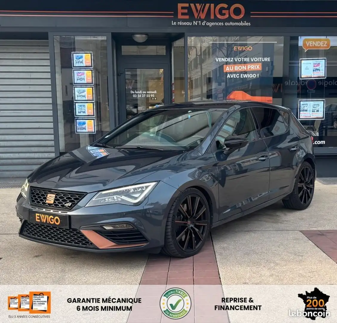 SEAT Leon cupra 2.0 tsi 290ch dsg bva carplay gps camera sieges chauffants Gris - 1