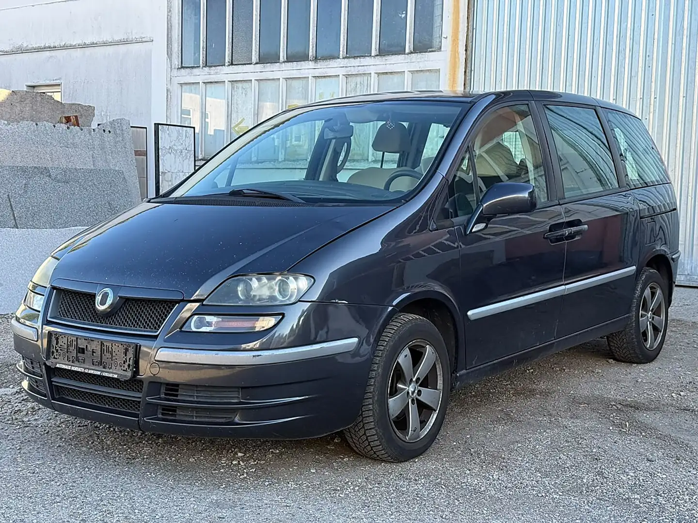 Fiat Ulysse 2,0 16V JTD 136 DPF Admiral Schwarz - 1