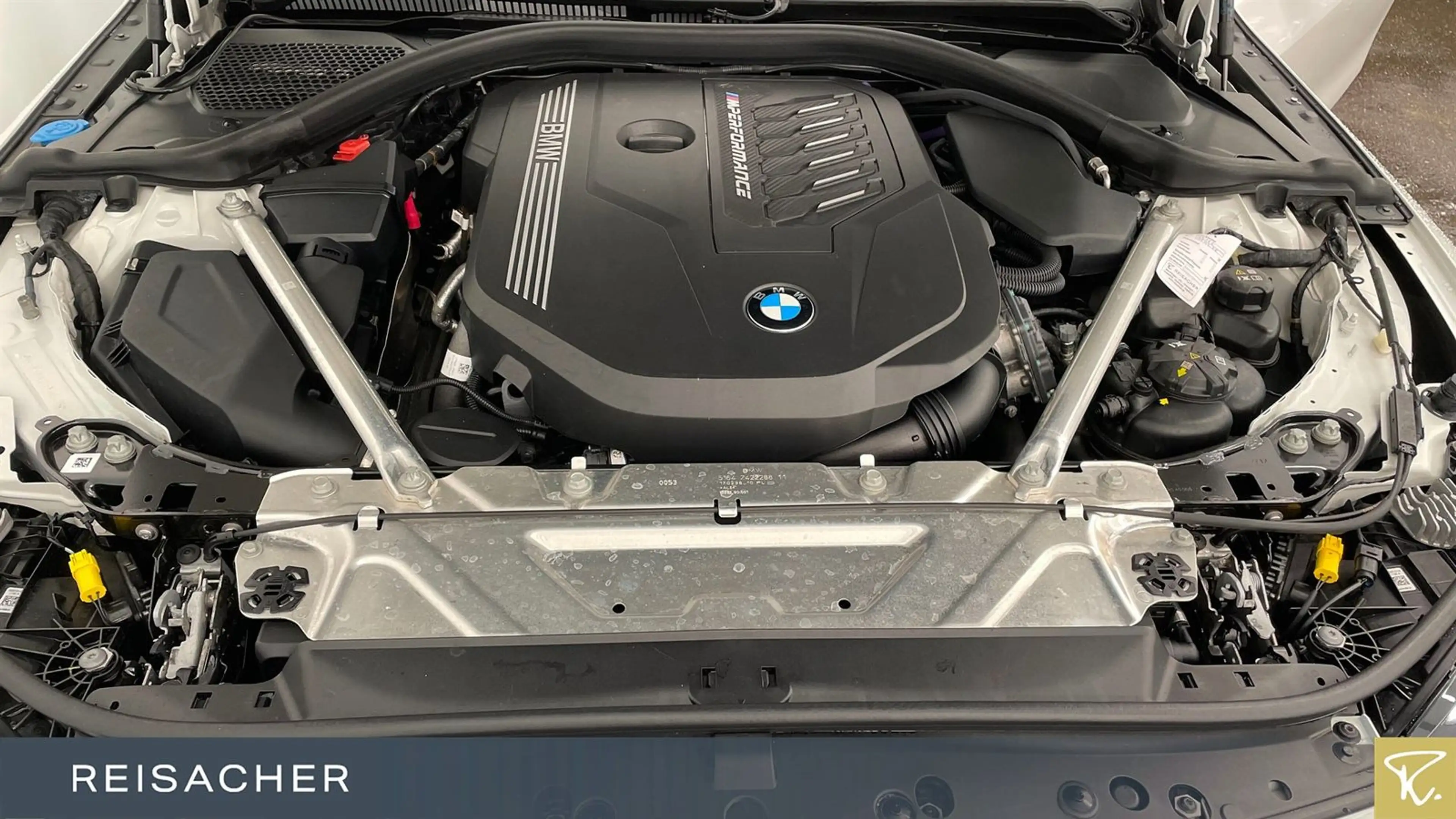 BMW M4 i A xDrive LCPro HUD ACC 360° DAB+ Laser — photo 7