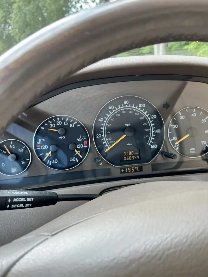 Mercedes-Benz SL 500, foto 2