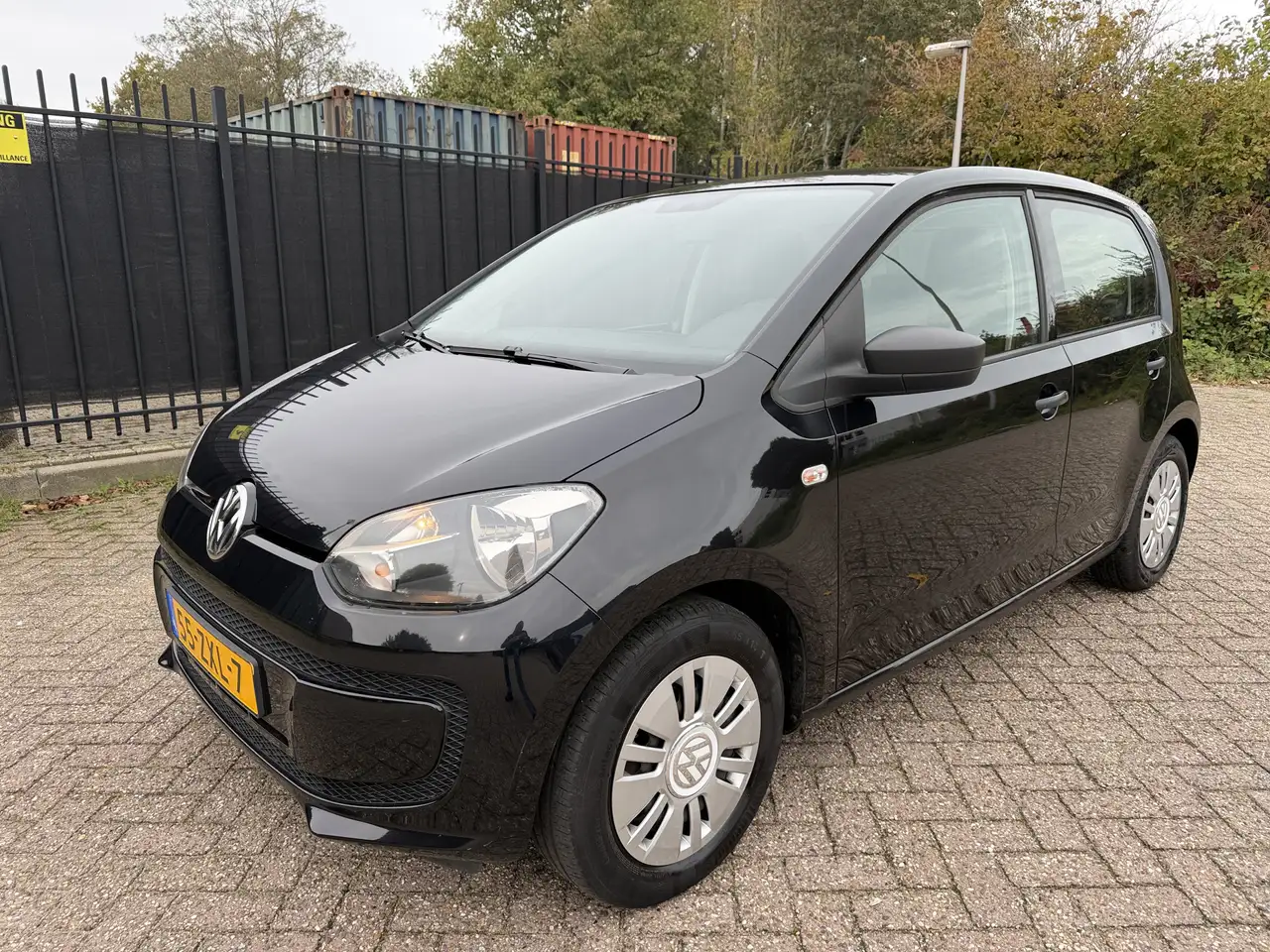 Volkswagen up!