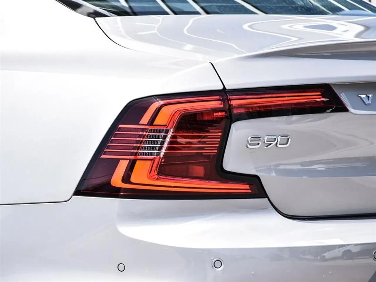 Volvo S90 снимка Volvo S90