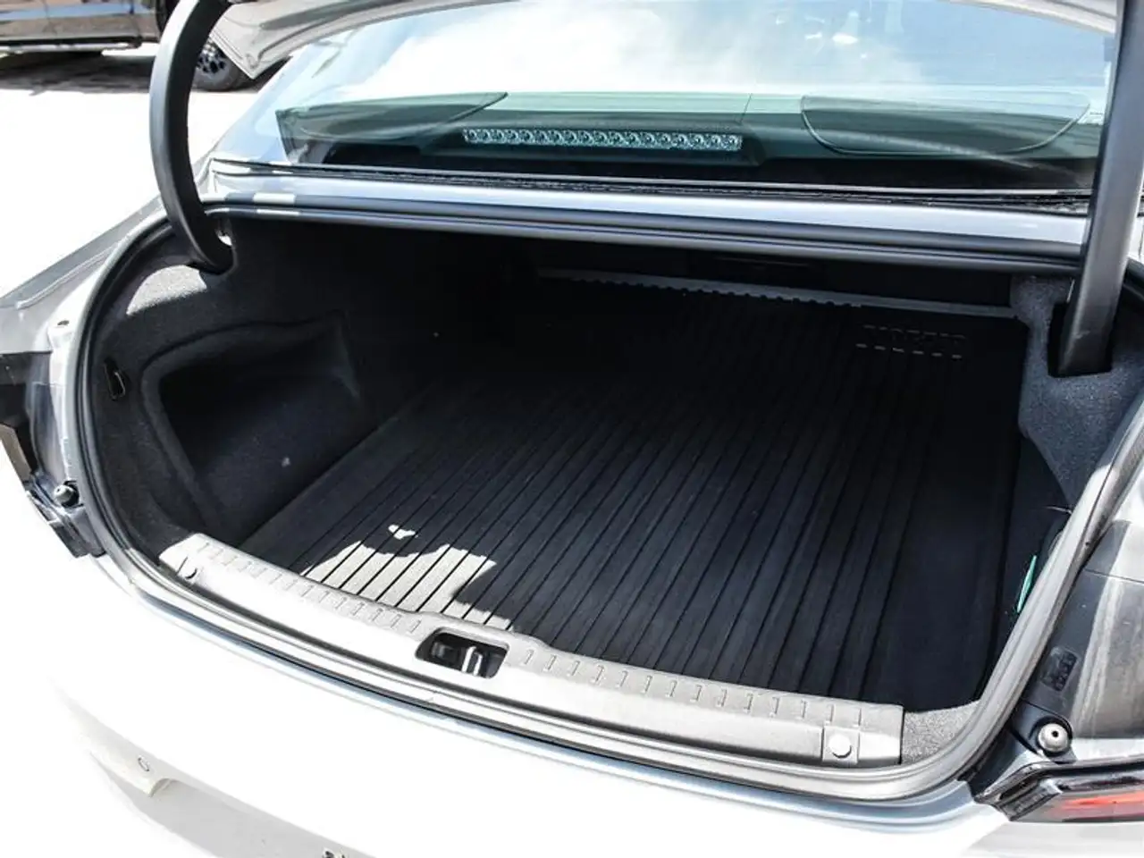 Volvo S90 снимка Volvo S90