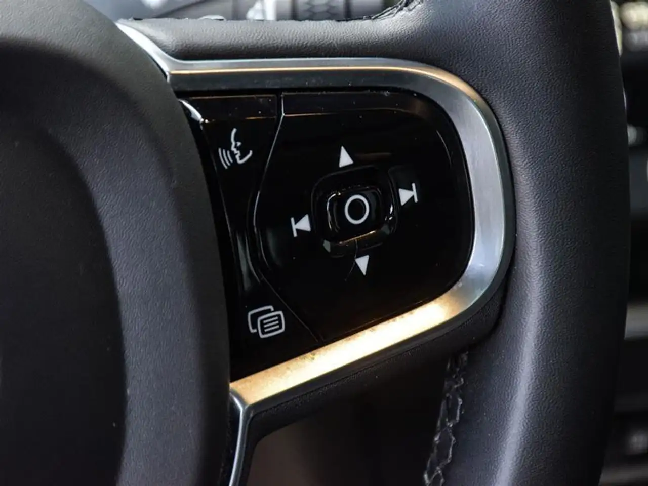 Volvo S90 снимка Volvo S90