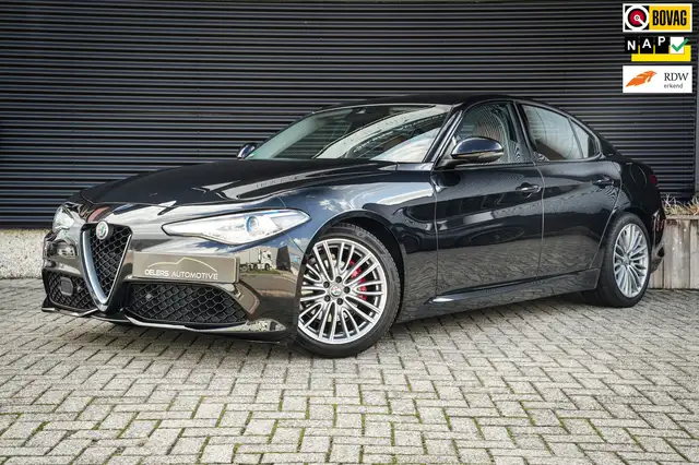 Alfa Romeo Giulia 2.0T Super | Org. NL | Veloce pack | ACC | Leder |