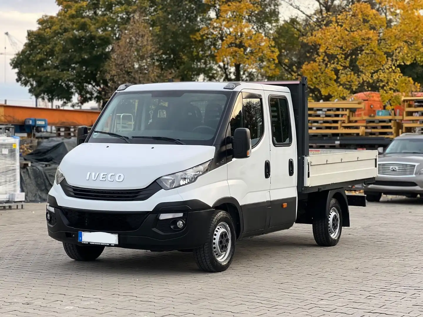 Iveco Daily Doppelkabine Pritsche 3,5T Ahk Tausch Mö. Weiß - 1