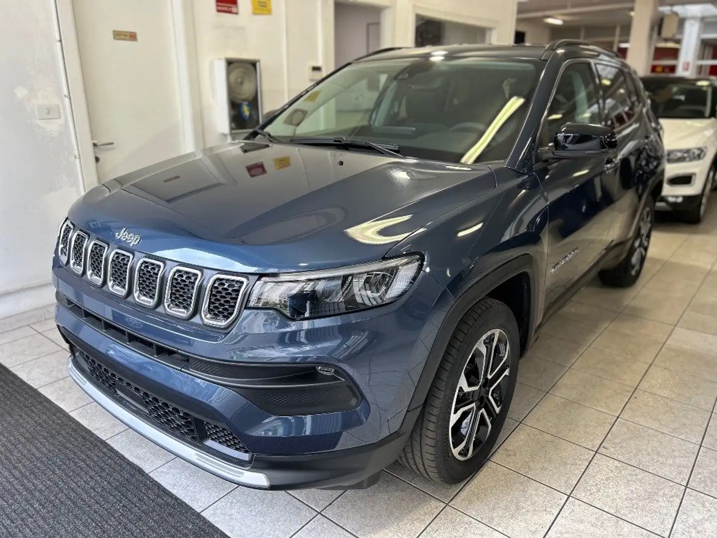 Jeep Compass 1.5 Turbo T4 130CV MHEV 2WD Limited Blu/Azzurro - 1