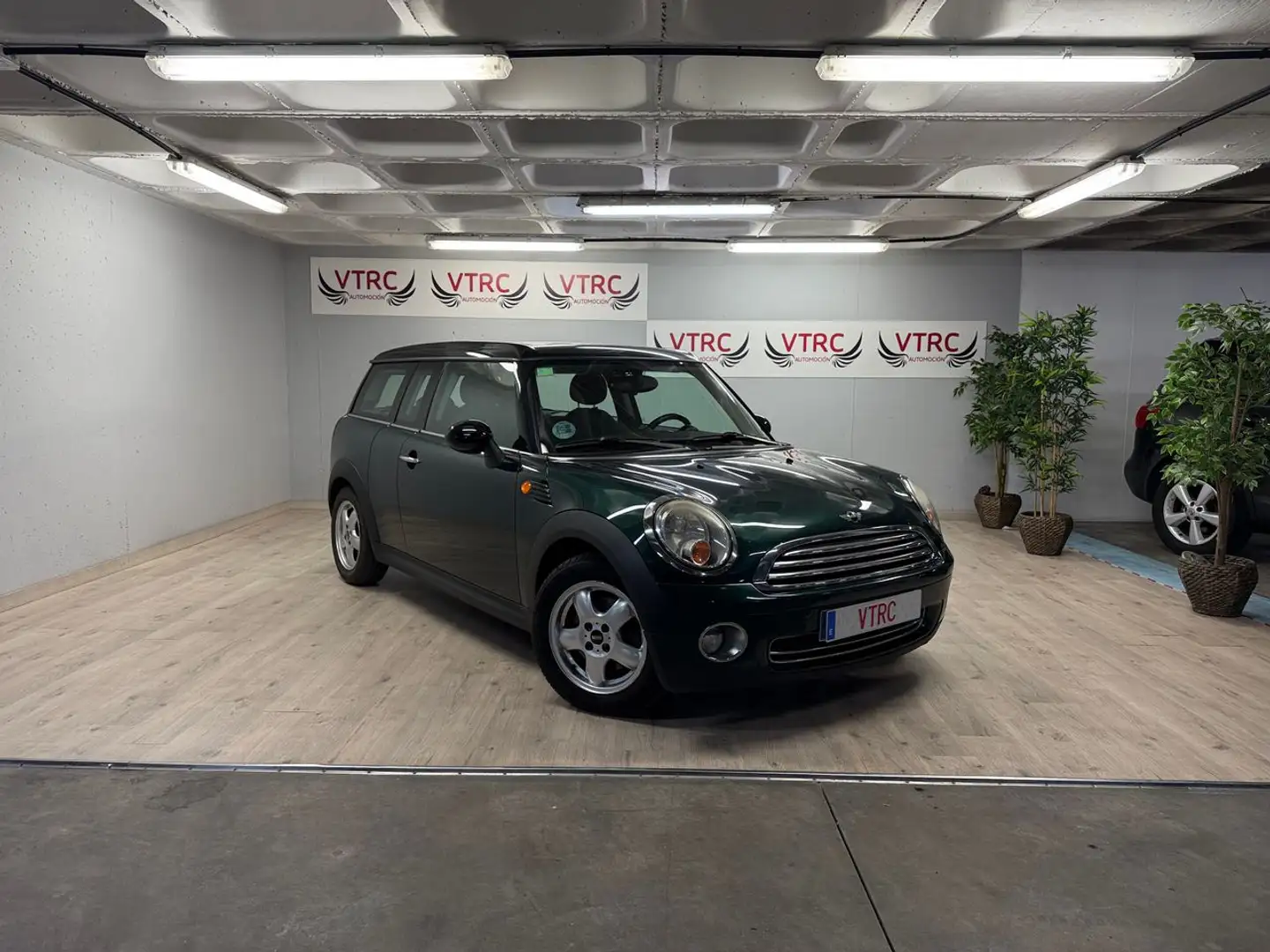 MINI Cooper Clubman Verde - 1