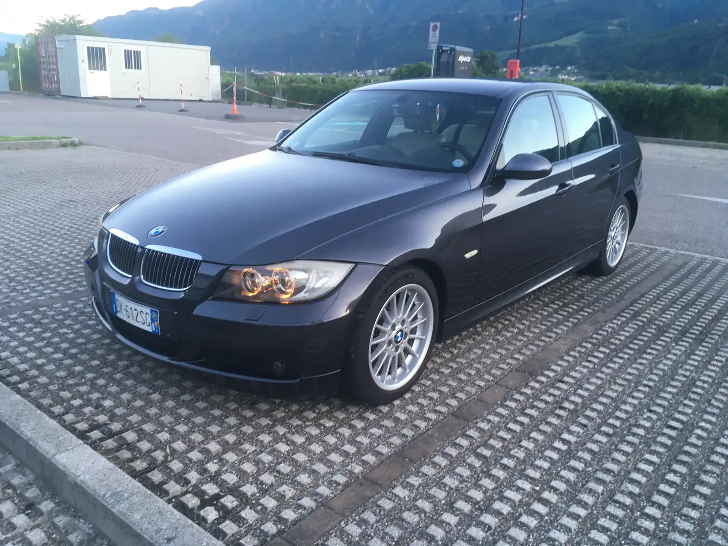BMW 325 325d Msport Grey - 1