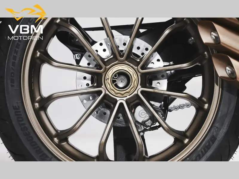 MV Agusta TURISMO VELOCE LUSSO - foto 5