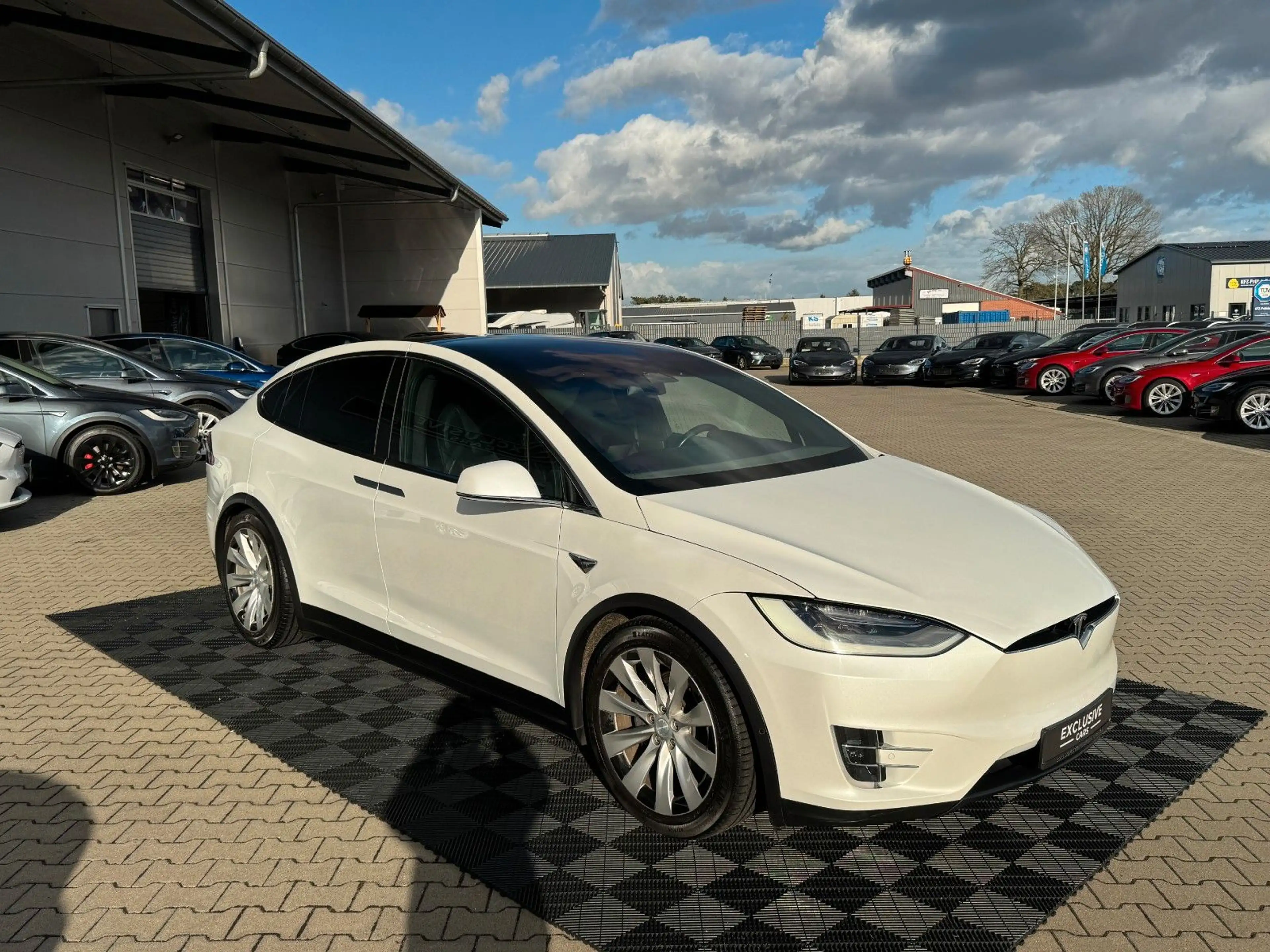 Tesla Model X MODEL X LONG RAVEN | HARDWARE 3 | 7 SITZER | — photo 2