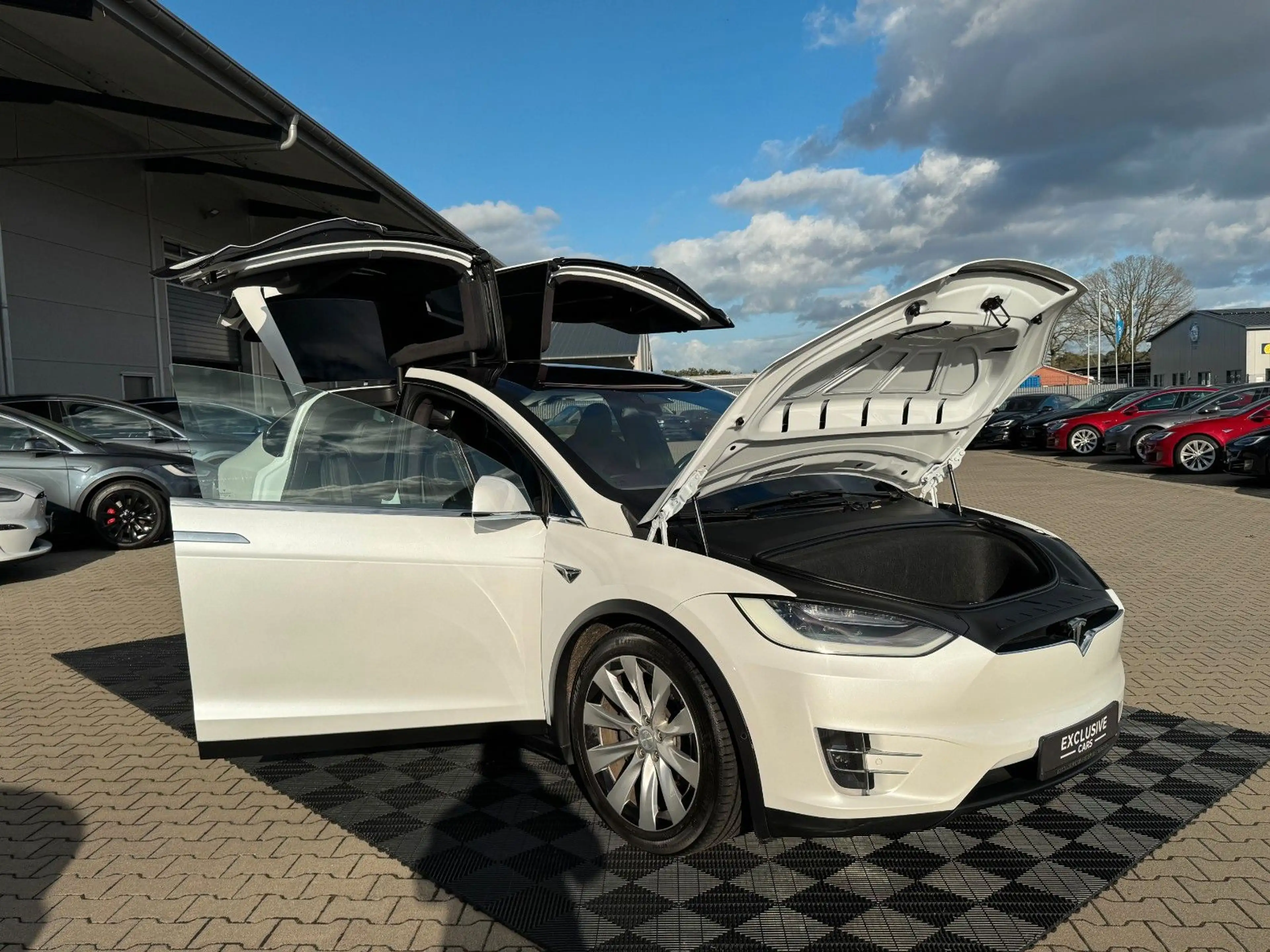 Tesla Model X MODEL X LONG RAVEN | HARDWARE 3 | 7 SITZER | — photo 9