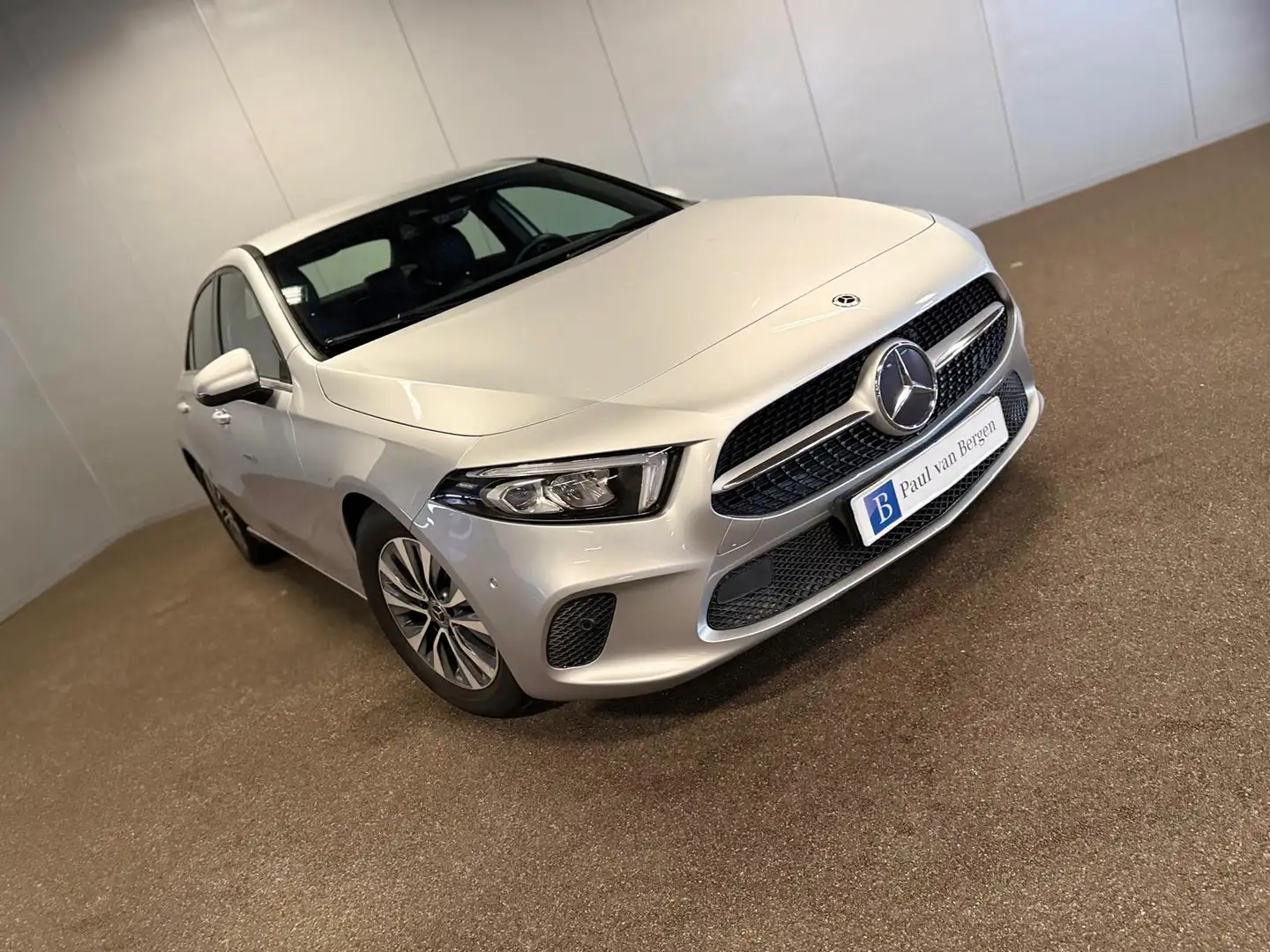 Mercedes-Benz A 200 Limousine Business Solution-CAMERA-APPLE CARPLAY-W Gris - 2