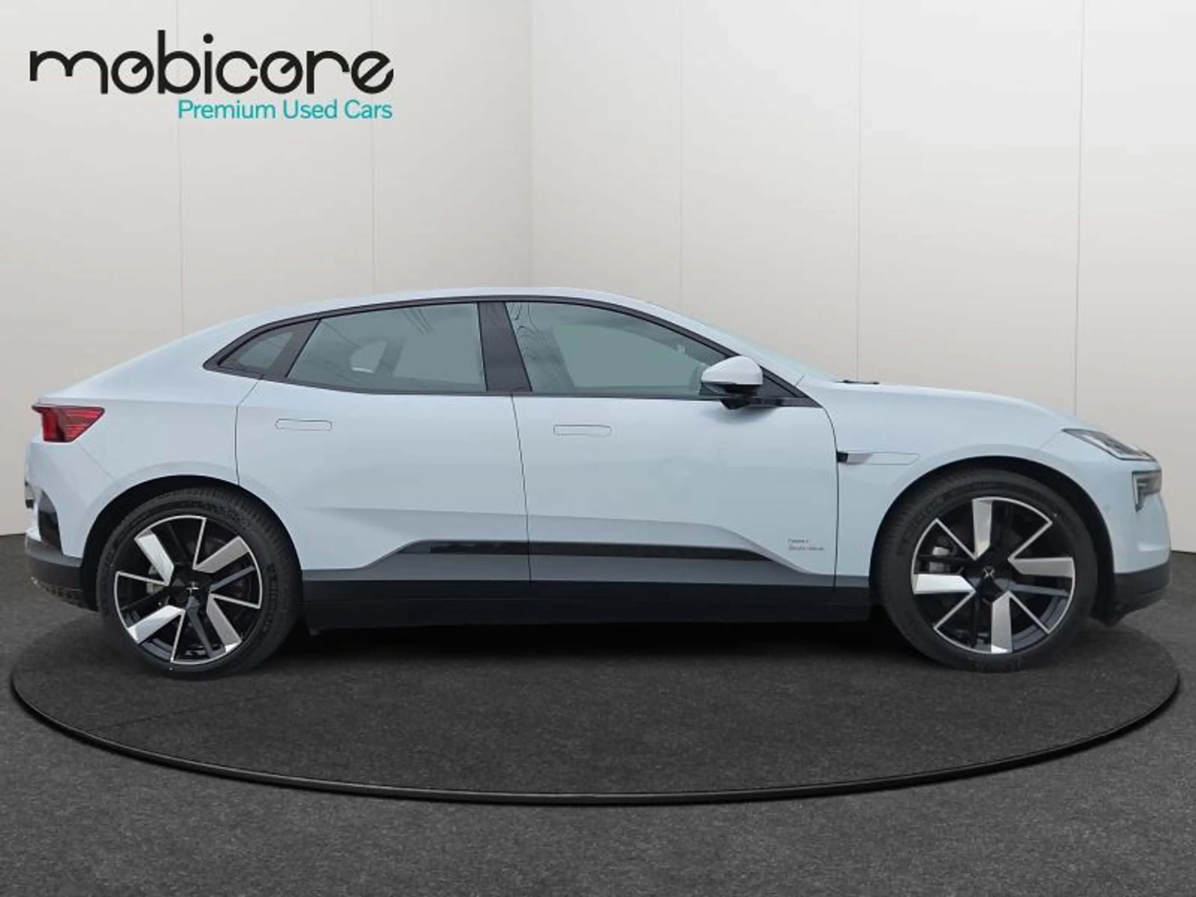 Polestar 4 Long Range Single Motor MY25 — photo 8