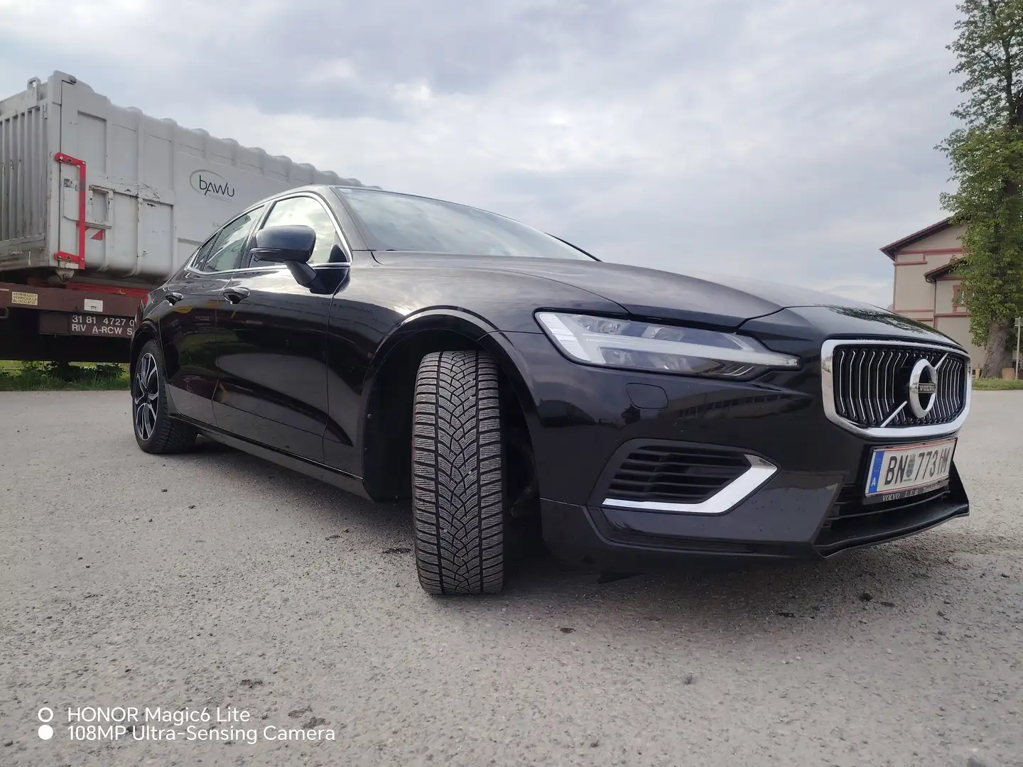 Volvo S60 S60 T8 AWD Recharge PHEV Inscription Geartronic Inscription Schwarz - 1