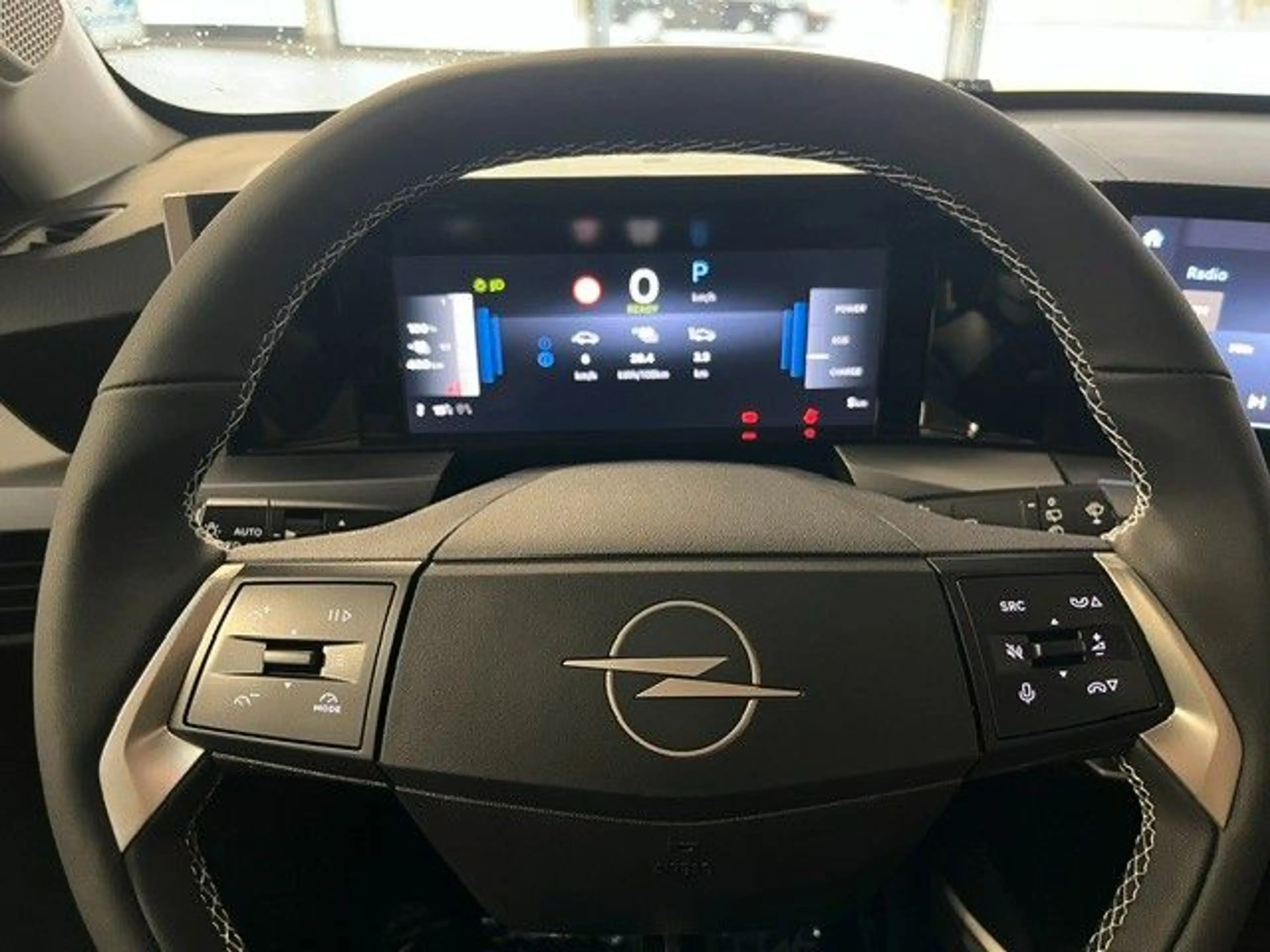 Opel Frontera Electric Ultimate 54 kWh Extended Range — photo 7