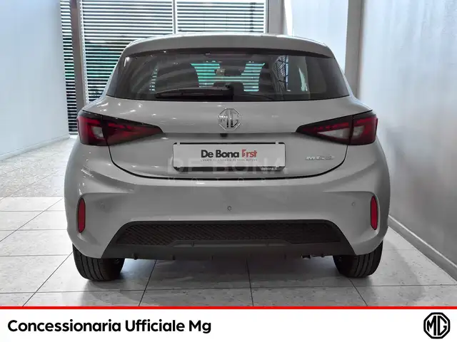 MG MG3 view 4